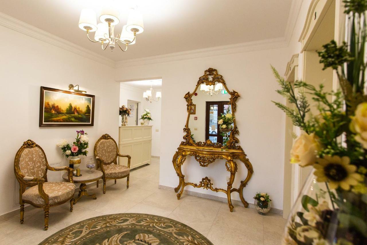 Ave, Alba! Hotel Alba Iulia Luaran gambar