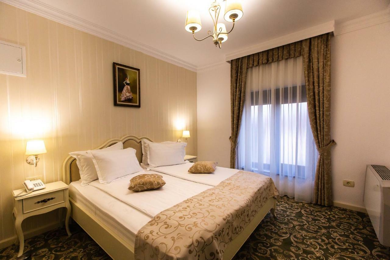 Ave, Alba! Hotel Alba Iulia Luaran gambar
