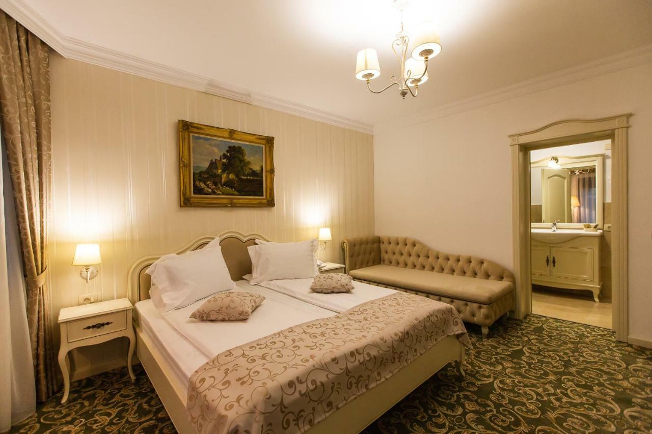 Ave, Alba! Hotel Alba Iulia Luaran gambar