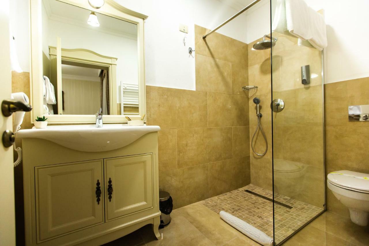 Ave, Alba! Hotel Alba Iulia Luaran gambar